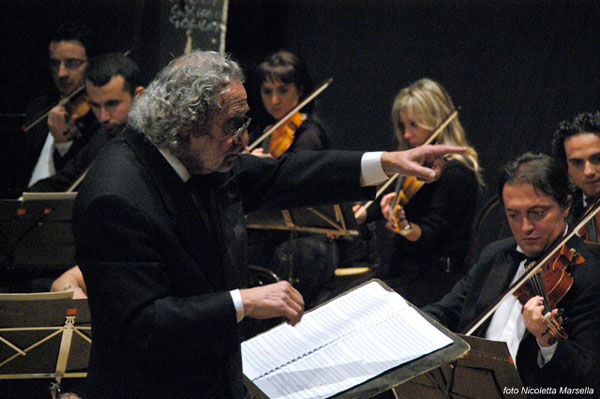 L'orchestra Magna Grecia vola in Spagna...