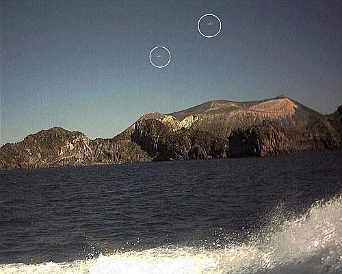 X files in Sicilia, gli ufo sopra Vulcano ?